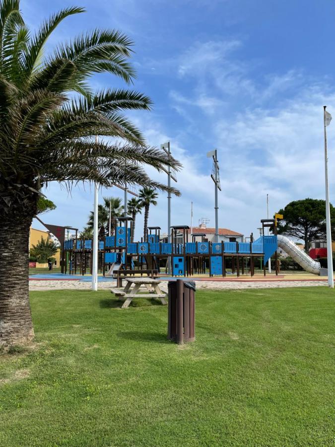 T2 avec terrasse, vue étang et son coucher de soleil, plage à proximité, wifi et place de parking gratuit que l on nomme Grain de Corail Le Barcarès Exterior foto
