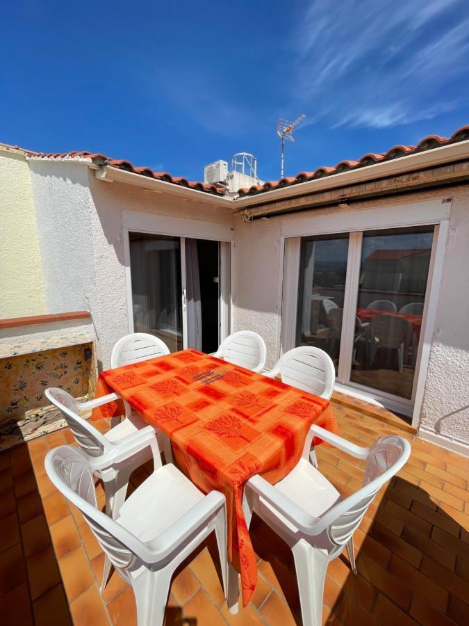 T2 avec terrasse, vue étang et son coucher de soleil, plage à proximité, wifi et place de parking gratuit que l on nomme Grain de Corail Le Barcarès Exterior foto