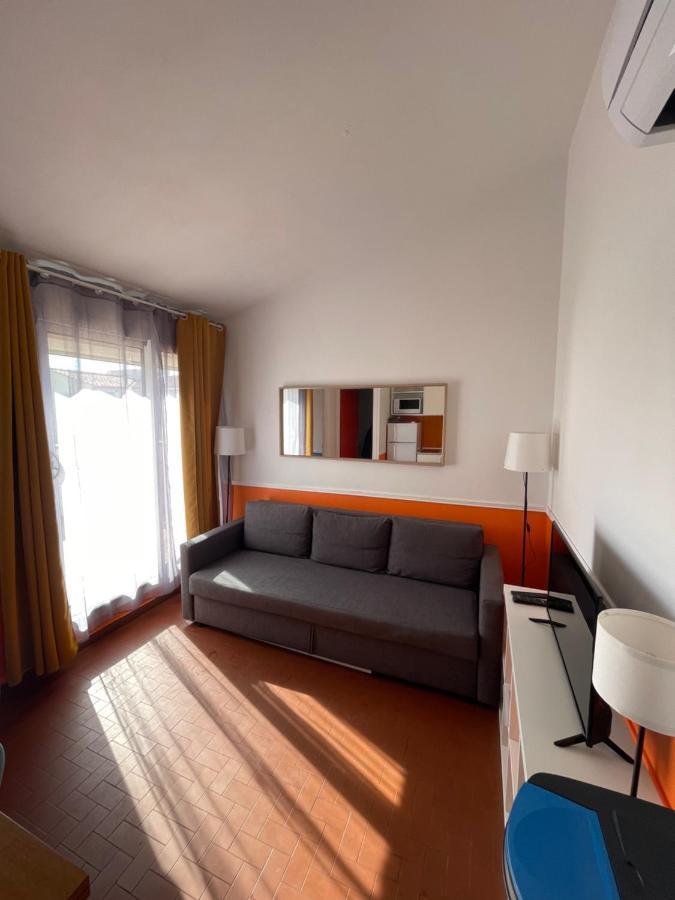 T2 avec terrasse, vue étang et son coucher de soleil, plage à proximité, wifi et place de parking gratuit que l on nomme Grain de Corail Le Barcarès Exterior foto