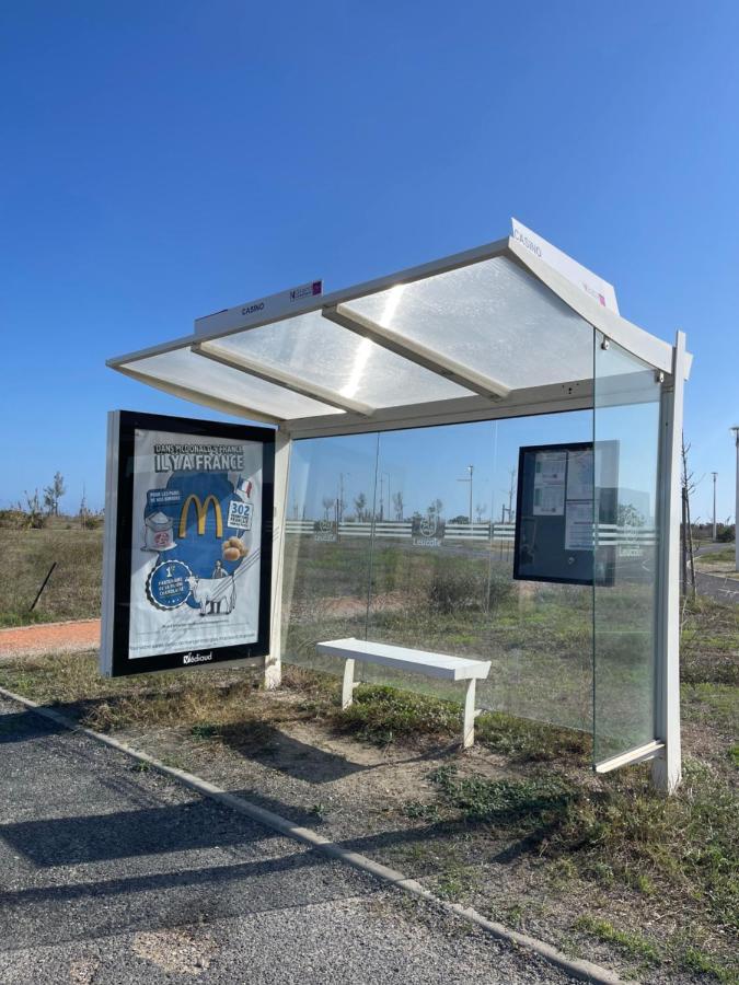 T2 avec terrasse, vue étang et son coucher de soleil, plage à proximité, wifi et place de parking gratuit que l on nomme Grain de Corail Le Barcarès Exterior foto